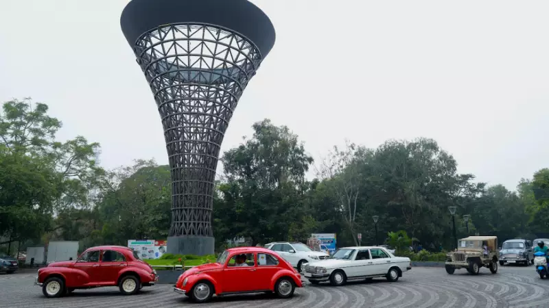 Coimbatore Vizha 2024 Kicks Off with Vintage Cars & SkyDance Spectacle