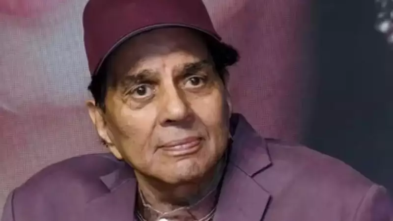 Dharmendra's Viral 'Jamal Kudu' Dance & Health Update Amid Hospital Stay