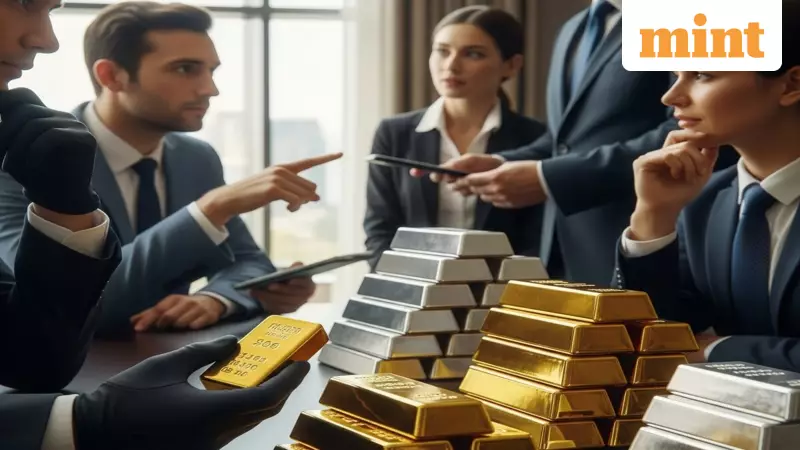 Gold Prices Soar: 4-Month Rally Fueled by Fed Rate Cut Bets & Weak Dollar