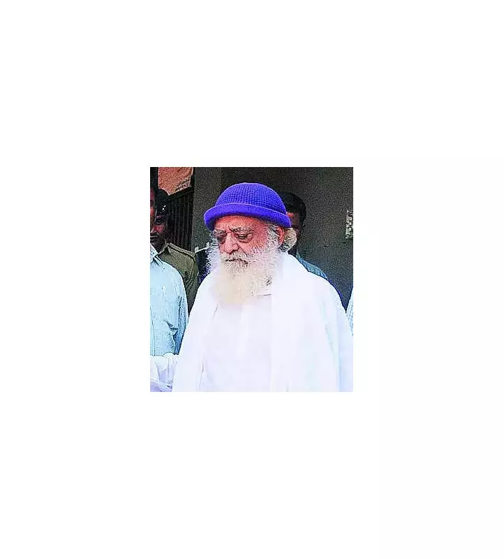 Gujarat HC Grants 6-Month Medical Bail to Asaram, Convicted in 2013 Rape Case | Times of India