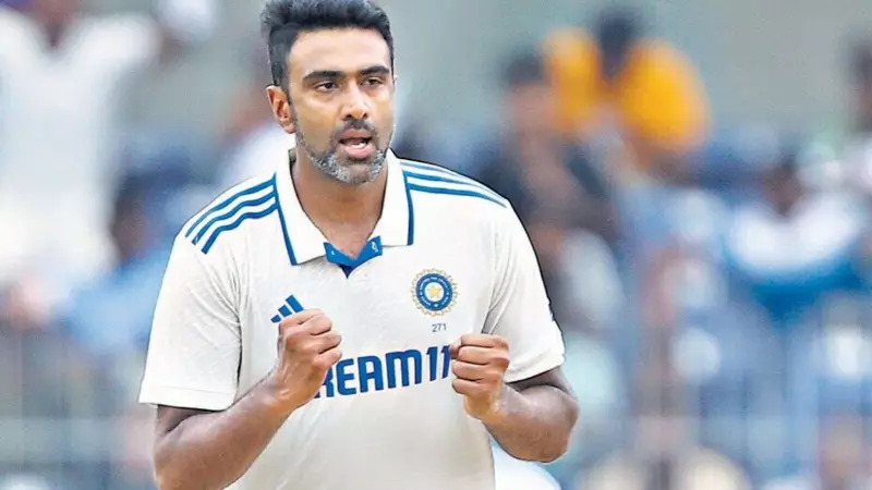 Heartbreak for Ravichandran Ashwin: Knee Injury Forces Withdrawal from Big Bash League Debut