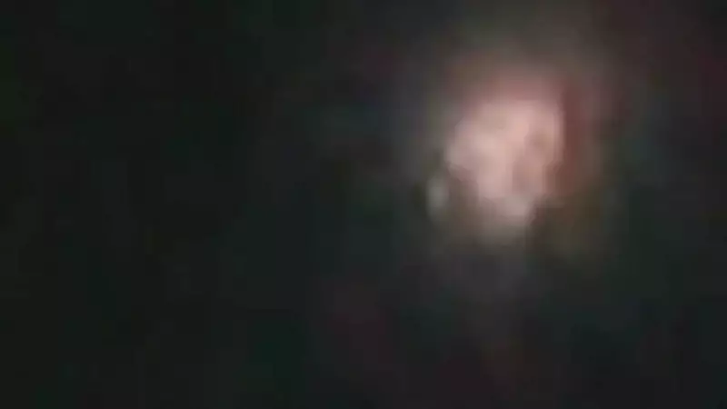 Interstellar Comet 3I/ATLAS Spinning Mystery Sparks Online Debate