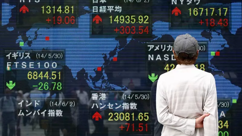 Japan Stocks Tumble as China Travel Warning Hits Tourism