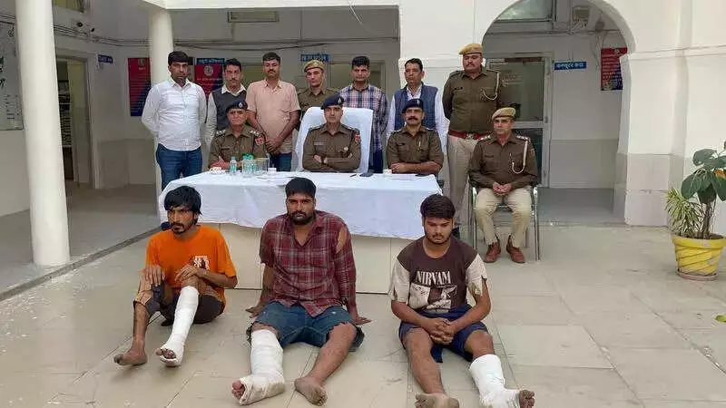 Jhunjhunu Police Arrests 3 Wanted Murder Accused Begging on Train