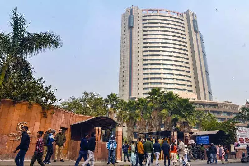 MCD Bypolls: 21.8% Voter Turnout by 1:30 PM in 12 Delhi Wards