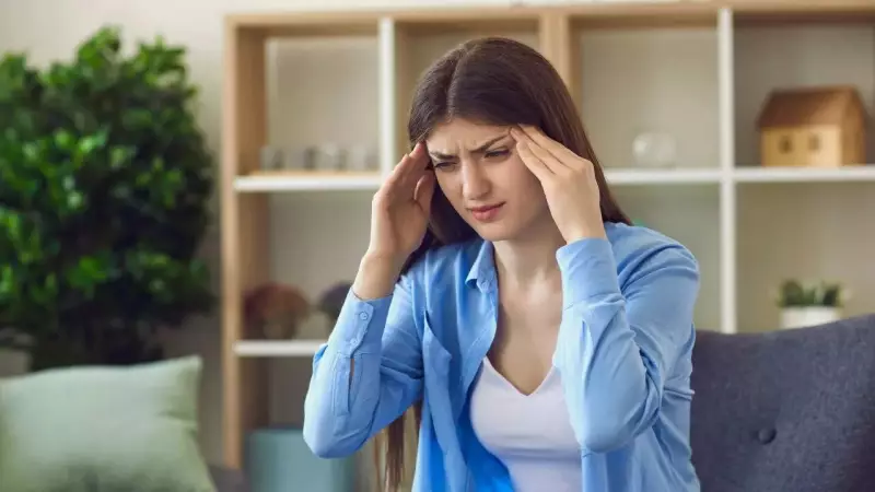 Migraine: 1 Billion Suffer from This Neurological Disorder