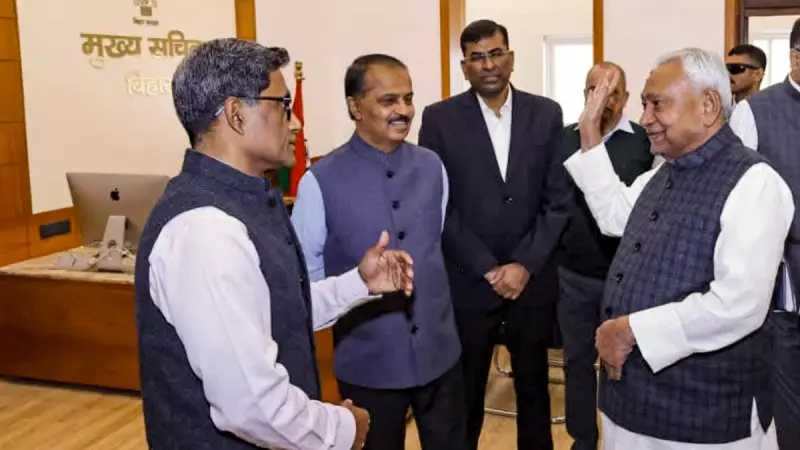 Nitish Kumar's Surprise Inspection Shakes Up Patna Secretariat