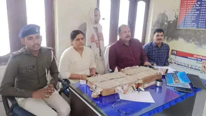 Rs 70 Lakh Cash Seized from Duronto Express, Carrier Detained