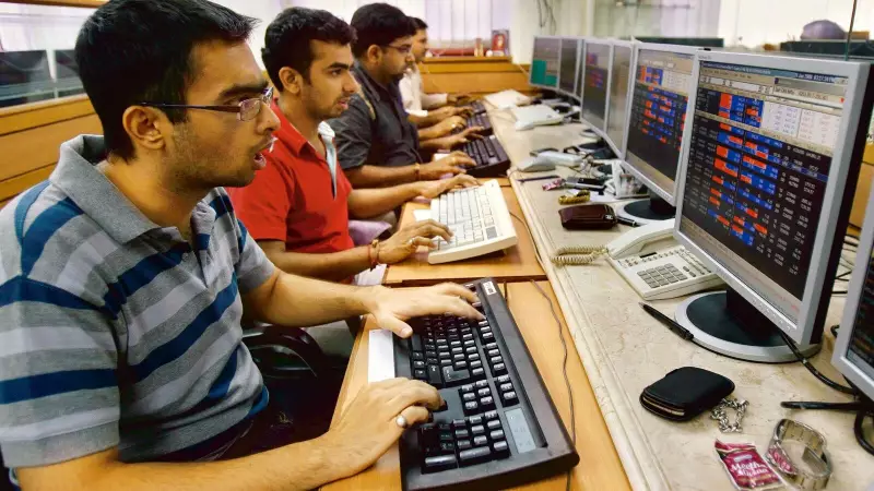 Sensex, Nifty 50 Fall for 3rd Day: Market Outlook & 8 Stocks to Buy