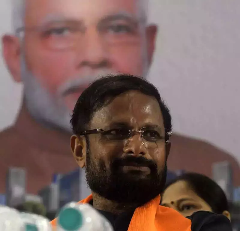 Thane MP Naresh Mhaske Exposes Stray Animal Organ Harvesting Racket