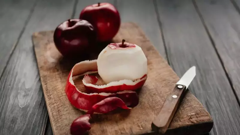 Unpeeled Apples: The Secret to Maximum Health Benefits Revealed