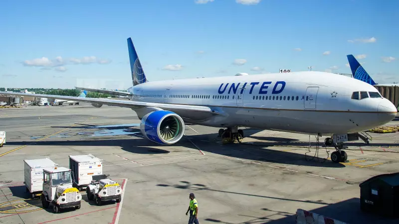 US Government Shutdown Pushes Air Travel to Breaking Point: Two United Planes Collide at NYC's LaGuardia