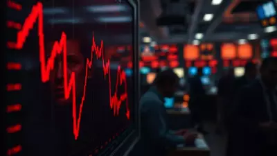 US Stock Markets Dip as Investors Await Key Economic Data