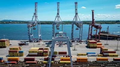 US Tariffs Hammer Indian Exports: 37.5% Plunge in 5 Months, Smartphones & Pharma Worst Hit