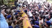 Raipur Chowpatty Dispute Escalates: Congress Gheraos Police Station