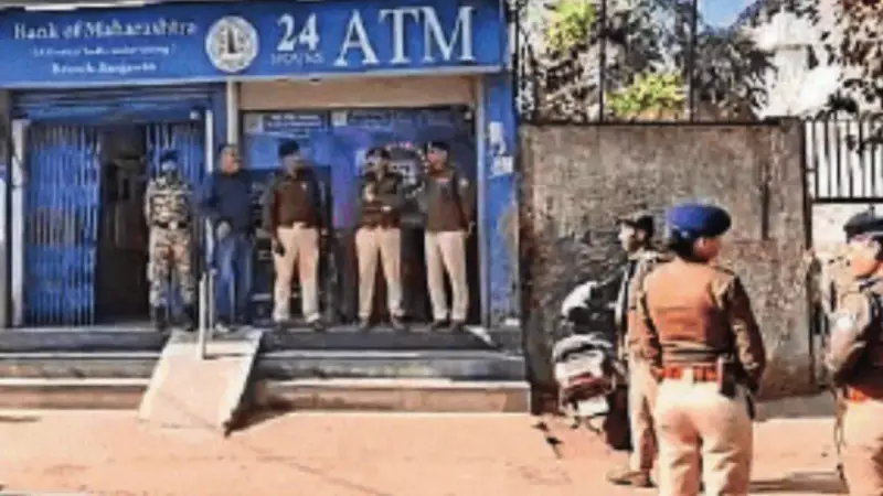 ATM Heist in Katni: Thieves Steal Rs 11 Lakh Machine Near Police Station