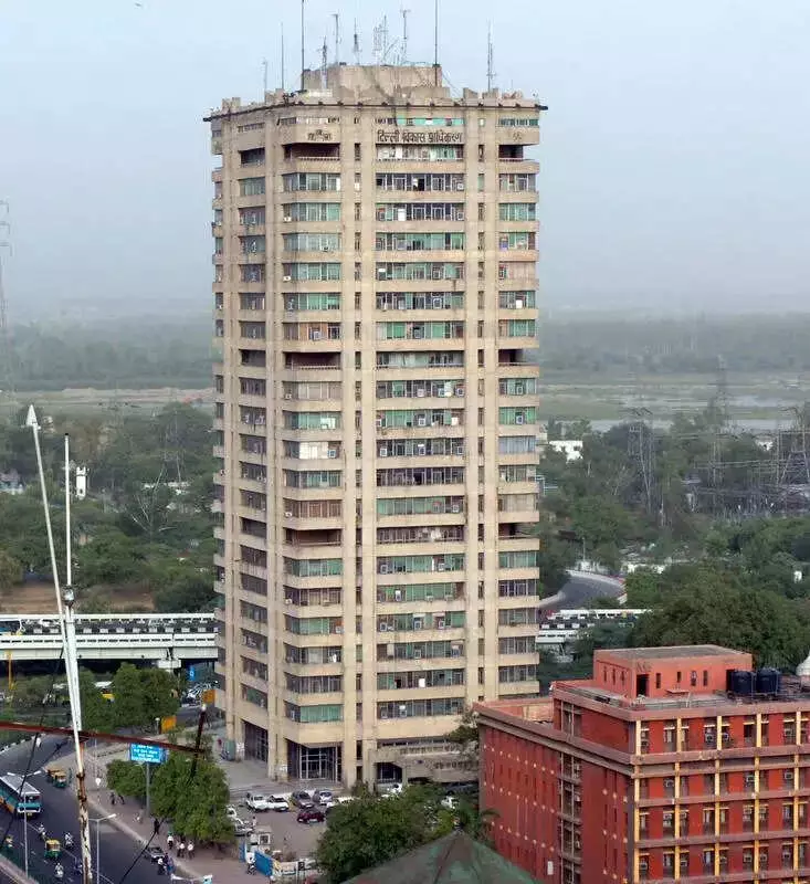 DDA Hires Agency for Nehru Place Cleanup After 2-Year Revamp