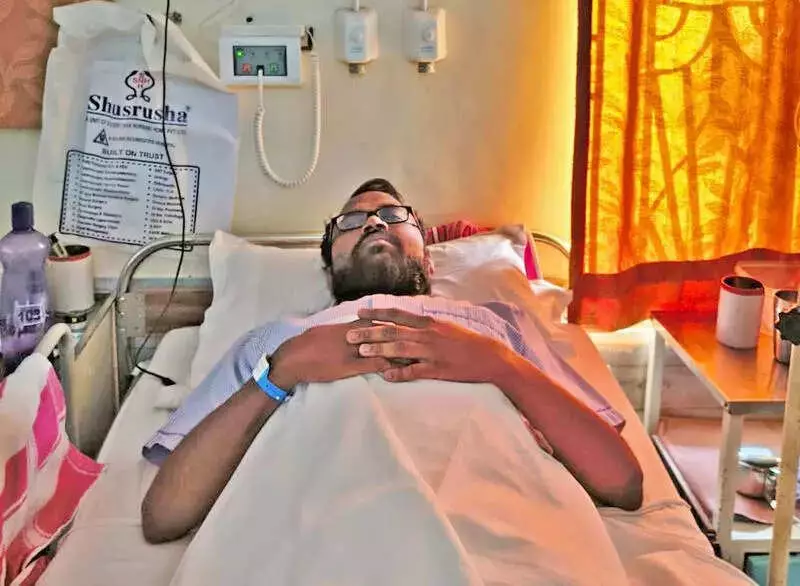 Howrah BLO's Wife Seeks EC Help for Medical Bills After Leg Infection