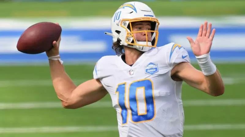 Justin Herbert Fractures Hand, Chargers QB Listed as Day-to-Day After Surgery