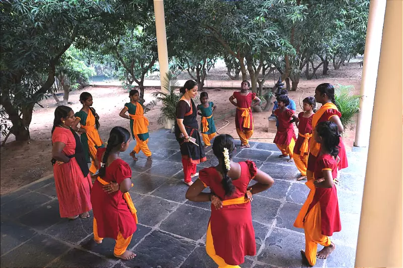 Kalakshetra Graduates Build Free Arts Centre in Panaiyur Village