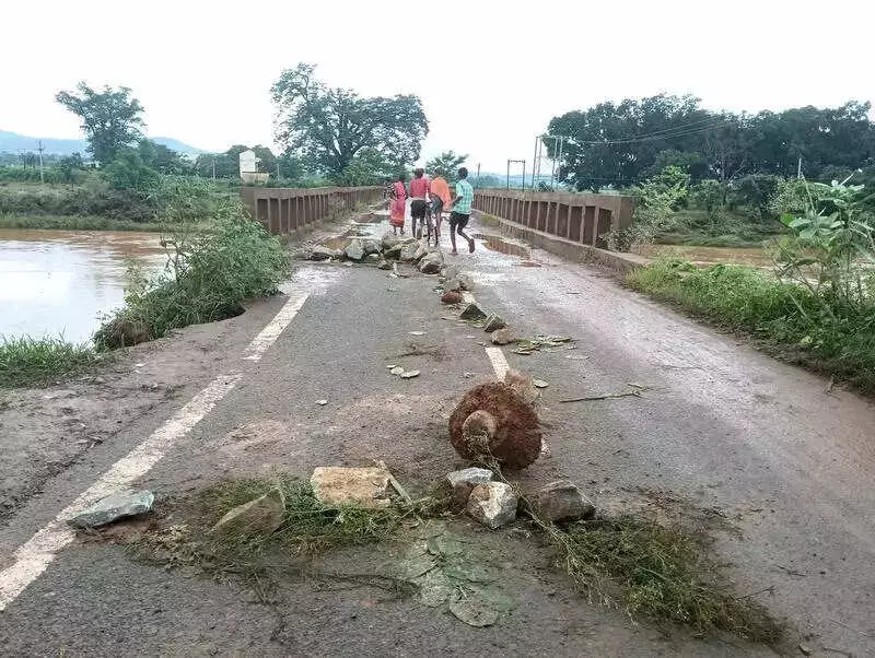 Karvenagar Demands Answers: 12-Year Delay on Shivne-Kharadi Riverbed Road