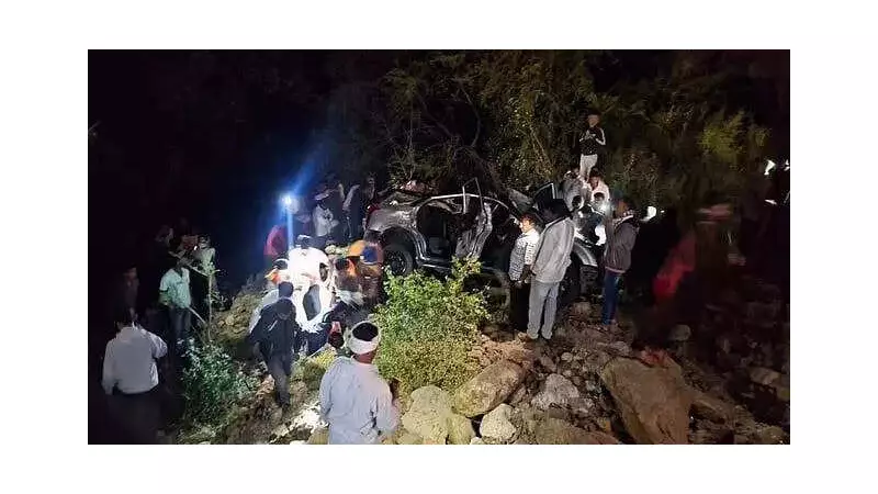 Kolhapur Tragedy: 5 Family Members Killed in Solapur Road Accident, Newlyweds Survive