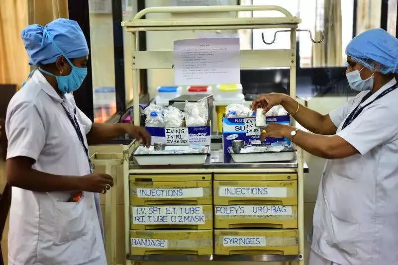 PMC Hikes Salaries to Rs 2.5 Lakh to Recruit 25 Specialist Doctors for Pune Hospital