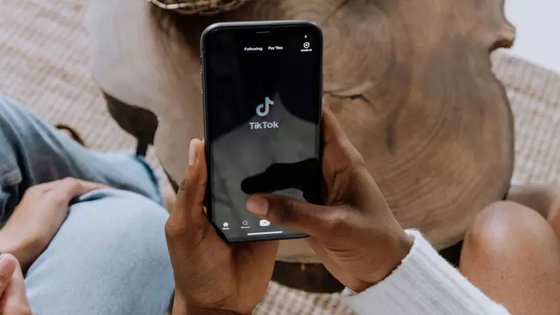 TikTok, Oracle, Walmart Seal $100B US Data Deal to Avert Ban