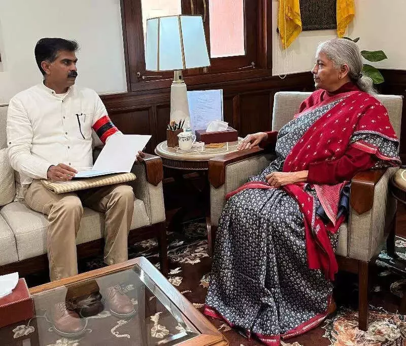 Trichy MP Pushes for Dry Port, Meets FM Sitharaman for Key Approval