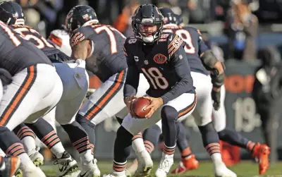 Bears vs Packers: Chicago Loses Odunze & Burden, Playoff Hopes at Stake