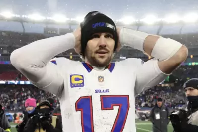 NFL 2025: Record-Breaking Contracts Redefine Player Salaries & Market