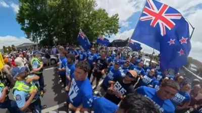 NZ Sikh Nagar Kirtan Confronted by Destiny Church Group; Ex-MP Bakshi Calls it Provocation