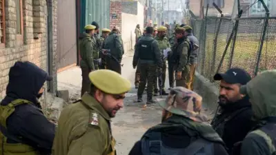 Suspicious Object Found, Destroyed on Srinagar-Baramulla Highway in Sopore