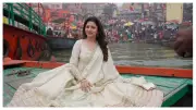 Bhagyashree Finds Peace in Varanasi, Talks Food, OTT, AI & Her Children's Careers
