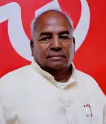CPM's Narsayya Adam Donates Pension for Solapur Polls, MVA Eyes 20 Seats