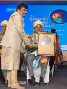 Dr Mahantesh Ramannavar Honoured with Ayurveda Vishwaratna Award in Bengaluru