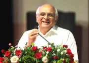 Gujarat CM Reviews Rs 11,360 Crore Projects, Sets Strict Deadlines