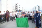 Guntur Police's 'Drugs Vaddu Bro' Cycle Rally Draws 500 to Fight Narcotics