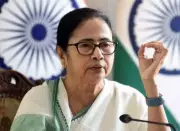 Mamata Banerjee Leads Sanghati Diwas, Vows to Fight Communalism in Bengal