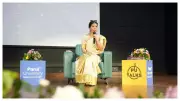 Mary Kom Inspires Vadodara Graduates: 'Confidence is Self-Built, This is Just the Beginning'