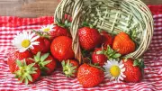 Why Strawberries Are a Secret Winter Superfood for Immunity & Heart Health