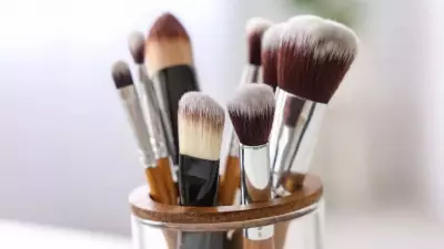 5 Essential Face Brushes for Flawless Makeup & How to Use Them