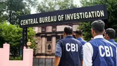 CBI Arrests Vodafone Manager in SIM Card Scam, 21,000 Fraudulent SIMs Issued