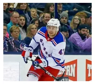 Columbus Blue Jackets' Brendan Smith Out 3-4 Months After Knee Surgery