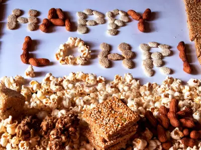 Happy Lohri 2026: Wishes, Quotes, and Significance of the Punjabi Harvest Festival