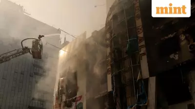 Karachi Mall Fire Kills 14, Leaves 60 Missing as Rescue Continues Amid Collapse Risk
