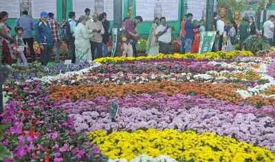 Lalbagh's Republic Day Flower Show Breaks Records with Rs 2.7 Crore Revenue