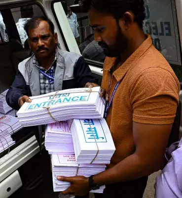 Nagpur Civic Polls: BJP Faces Multi-Cornered Fights as 96 Rebels Defy Party