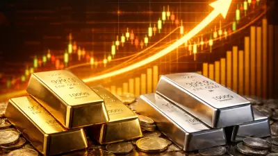 Silver Hits Record Rs 3 Lakh/kg, Gold Rebounds Amid Trade Tensions