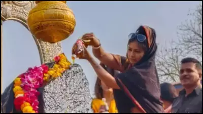 Tanishaa Mukerji Shares Spiritual Journey to Shani Shingnapur Temple